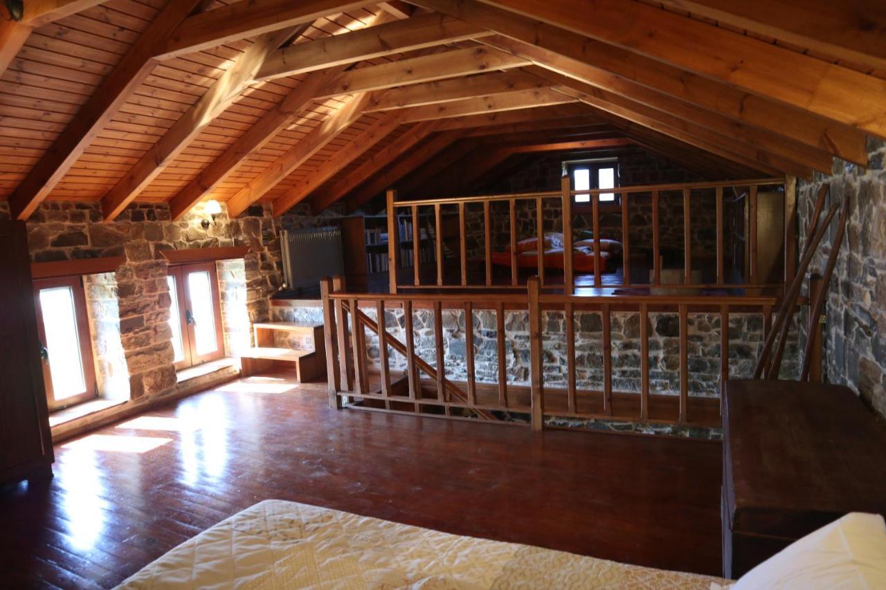 Echo Traditional House - Ηχώ Παραδοσιακό Σπίτι Émbonasz Kültér fotó